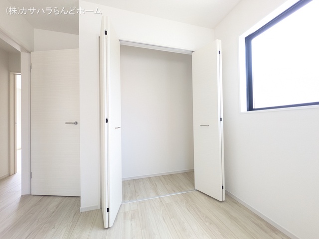 埼玉県川越市宮元町の新築戸建て収納(ウォークインクローゼット)写真 2025年8月28日撮影