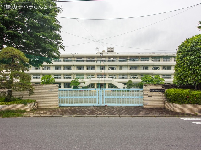 川越市立川越小学校 距離1400m