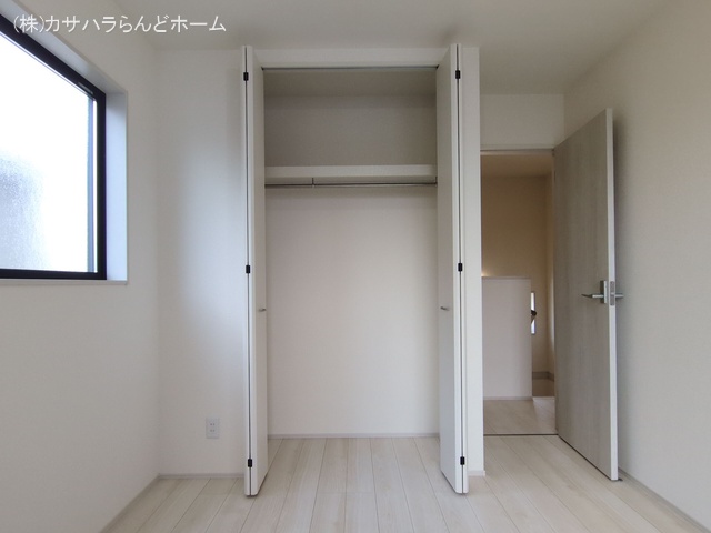 埼玉県川越市大字藤間の新築戸建て収納(ウォークインクローゼット)写真 2025年8月27日撮影