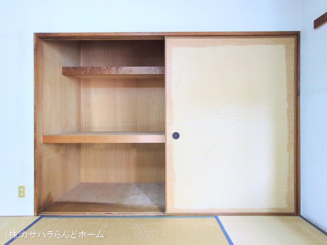 埼玉県川越市大字古谷本郷のマンション『川越グリーンパークI弐号棟』収納(ウォークインクローゼット)写真 2025年8月25日撮影