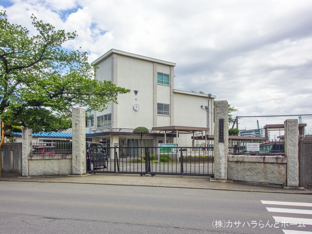 川越市立東中学校 距離2480m