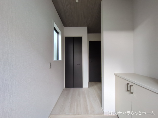埼玉県川越市大字南田島の新築戸建て玄関写真 2025年9月21日撮影