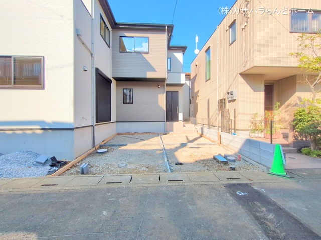 埼玉県坂戸市千代田2丁目の新築戸建て外構写真 2025年8月18日撮影