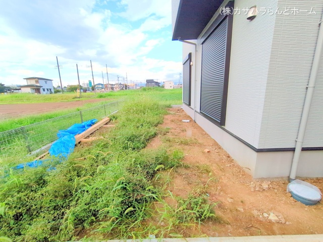 埼玉県坂戸市大字片柳の新築戸建て外構写真 2025年9月28日撮影
