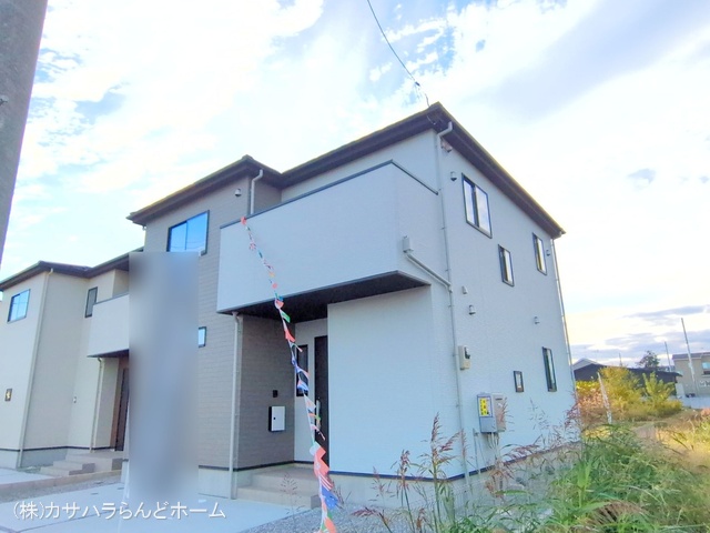 埼玉県坂戸市大字片柳の新築戸建て完成写真 2025年11月10日撮影