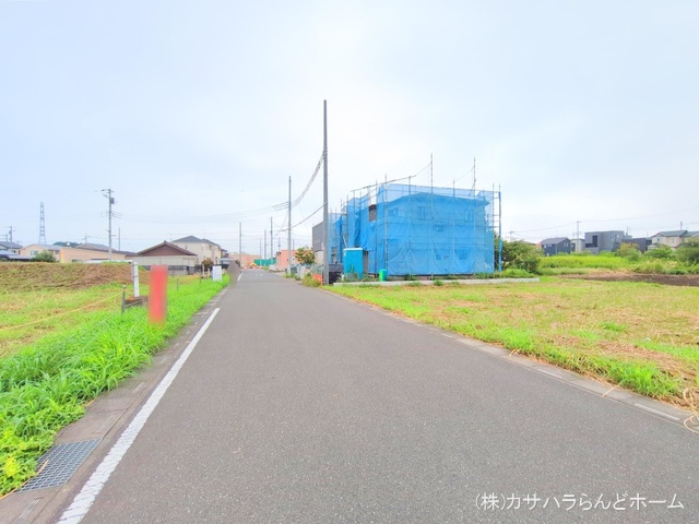 埼玉県坂戸市大字片柳の新築戸建てシート写真 2025年9月9日撮影