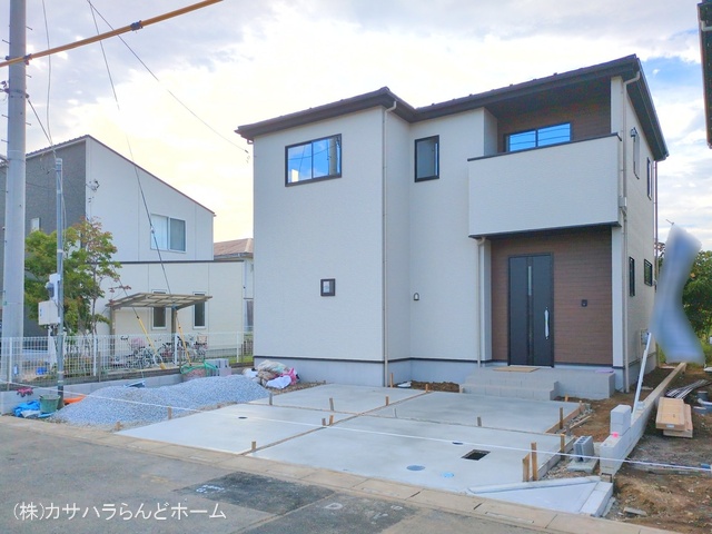 埼玉県坂戸市大字片柳-新築戸建ての外構写真