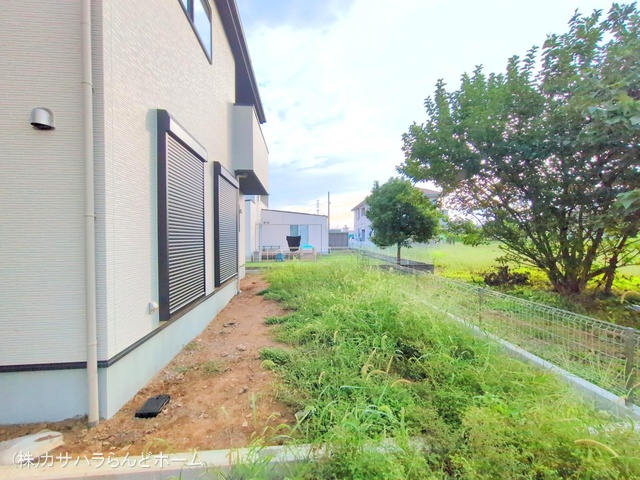 埼玉県坂戸市大字片柳の新築戸建て外構写真 2025年9月28日撮影