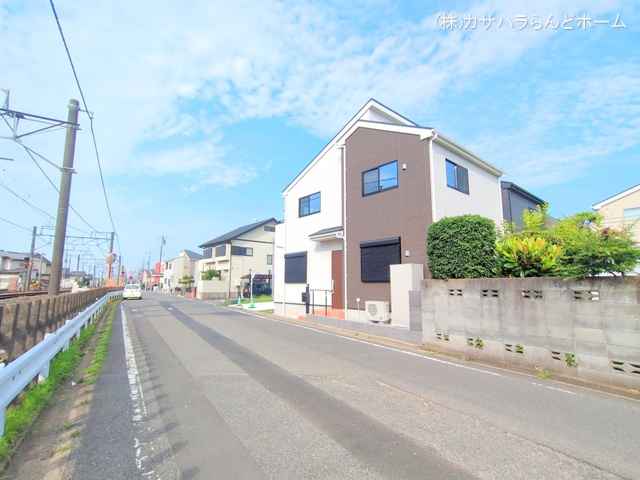 埼玉県坂戸市溝端町の新築戸建て完成写真 2025年6月29日撮影
