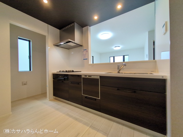 埼玉県川越市小仙波町2丁目の新築戸建てキッチン写真 2025年9月3日撮影