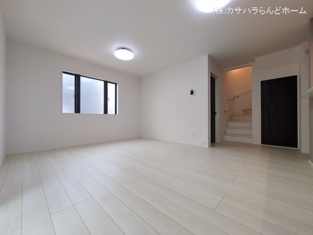 埼玉県川越市小仙波町2丁目の新築戸建てリビング写真 2025年9月3日撮影