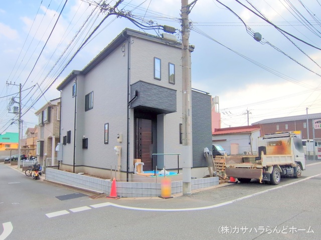 埼玉県川越市諏訪町の新築戸建て外構写真 2025年9月8日撮影