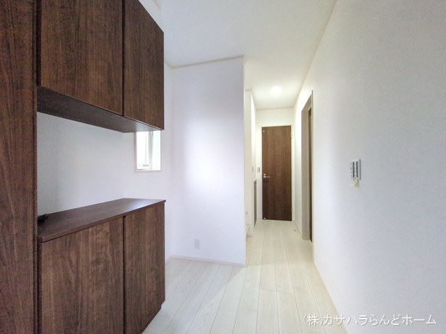 埼玉県川越市諏訪町の新築戸建て玄関写真 2025年10月8日撮影