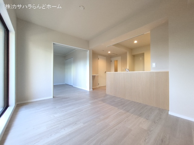 埼玉県川越市大字的場のマンション『コスモ川越霞ヶ関』リビング写真 2025年9月15日撮影