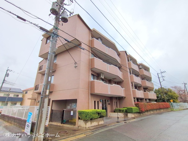 埼玉県川越市大字的場のマンション『コスモ川越霞ヶ関』外観写真 2025年4月1日撮影