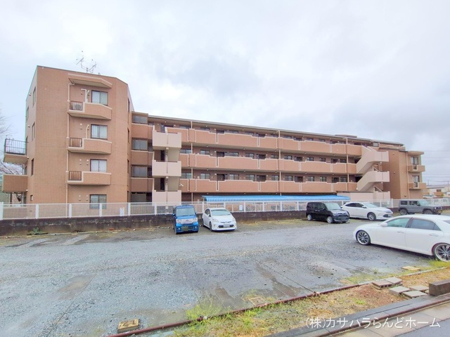 埼玉県川越市大字的場のマンション『コスモ川越霞ヶ関』外観写真 2025年4月1日撮影
