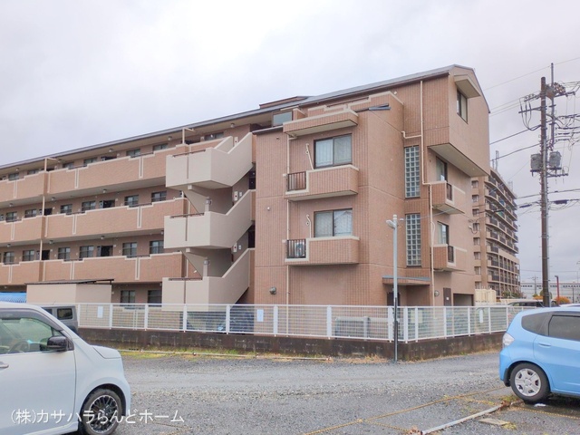埼玉県川越市大字的場のマンション『コスモ川越霞ヶ関』外観写真 2025年4月1日撮影
