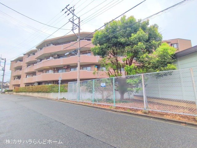 埼玉県川越市大字的場のマンション『コスモ川越霞ヶ関』外観写真 2025年7月15日撮影