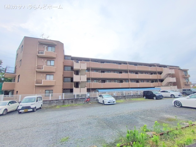 埼玉県川越市大字的場のマンション『コスモ川越霞ヶ関』外観写真 2025年7月15日撮影