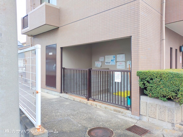 埼玉県川越市大字的場のマンション『コスモ川越霞ヶ関』外観写真 2025年7月15日撮影