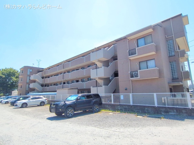 埼玉県川越市大字的場のマンション『コスモ川越霞ヶ関』外観写真 2025年7月28日撮影