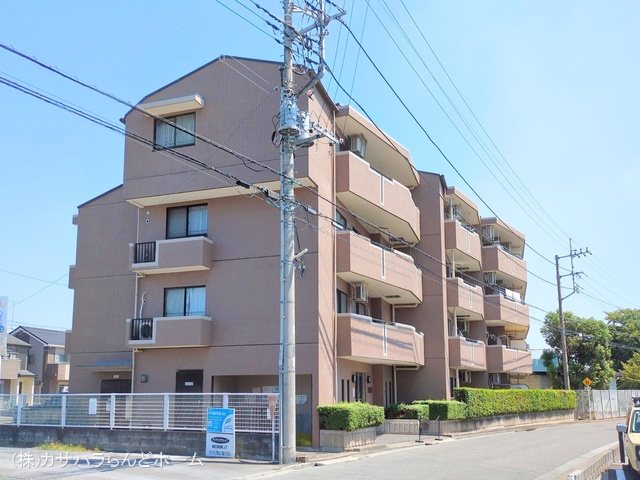 埼玉県川越市大字的場のマンション『コスモ川越霞ヶ関』外観写真 2025年8月18日撮影