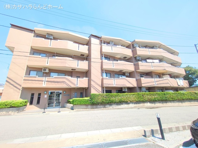 埼玉県川越市大字的場のマンション『コスモ川越霞ヶ関』外観写真 2025年8月18日撮影