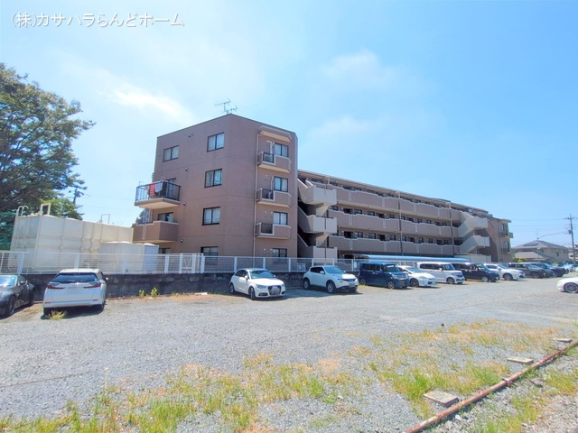 埼玉県川越市大字的場のマンション『コスモ川越霞ヶ関』外観写真 2025年8月18日撮影