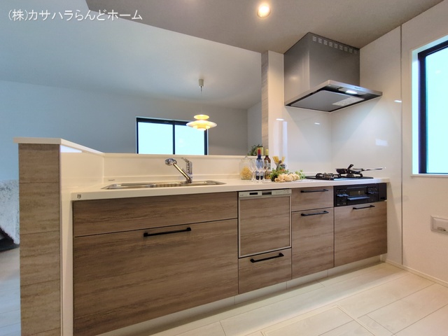 埼玉県川越市小仙波町2丁目の新築戸建てキッチン写真 2025年10月8日撮影