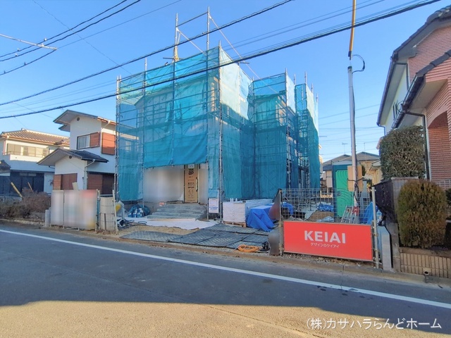 埼玉県坂戸市鶴舞2丁目の新築戸建てシート写真 2026年1月8日撮影