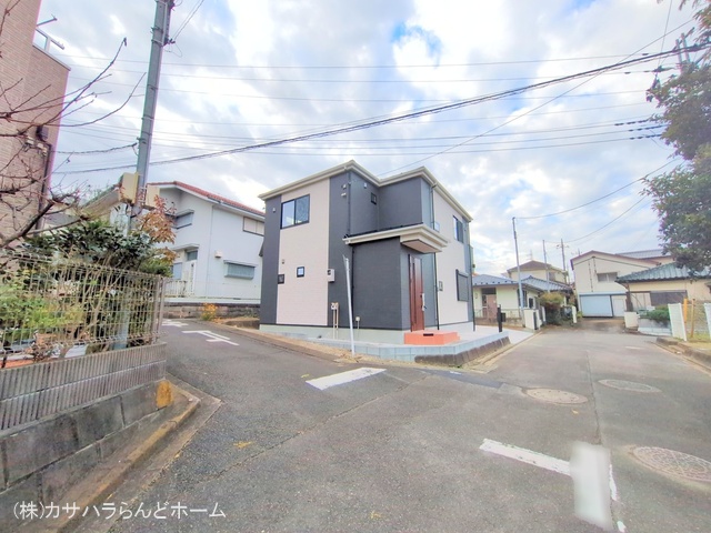 埼玉県坂戸市西坂戸１丁目の新築戸建て完成写真 2025年11月26日撮影