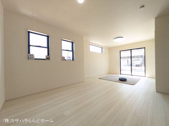 川越市大字下小坂(戸建)05 リビング