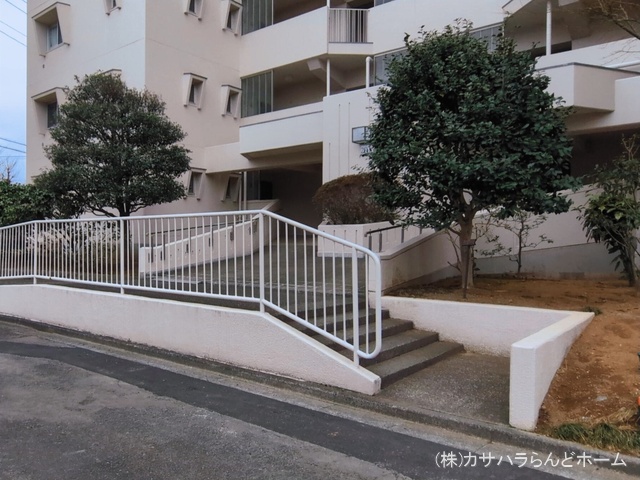 埼玉県坂戸市千代田４丁目のマンション『若葉台第一住宅29号棟』外観写真 2026年3月1日撮影