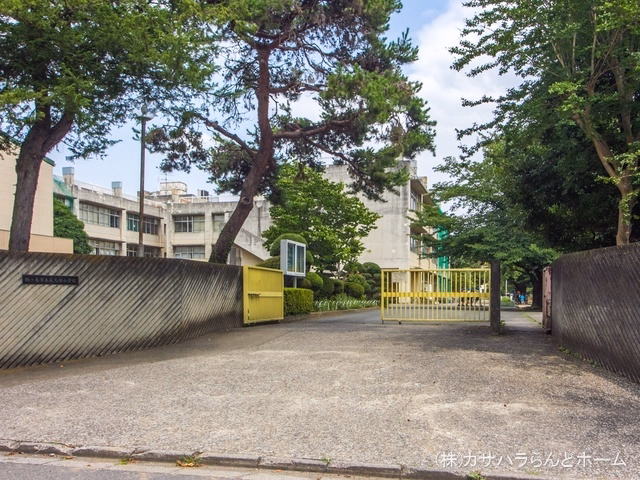 鶴ヶ島市立長久保小学校