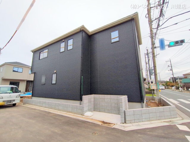 埼玉県川越市今成1丁目の新築戸建て外構写真 2024年10月28日撮影