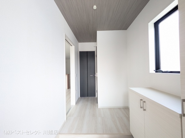 埼玉県川越市今成1丁目の新築戸建て玄関写真 2025年8月28日撮影