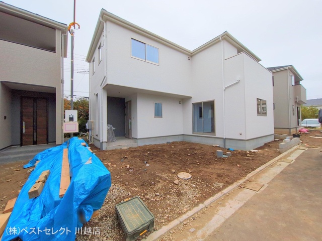 埼玉県川越市今成1丁目の新築戸建て外構写真 2024年10月28日撮影