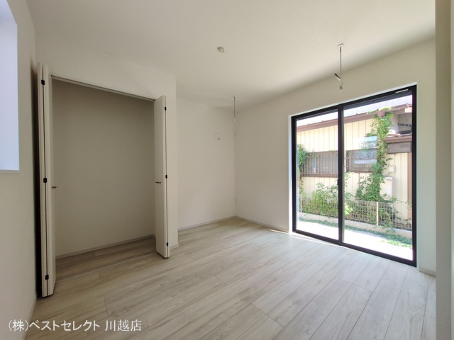 埼玉県川越市大字今福の新築戸建て居室サブ写真 2025年8月28日撮影