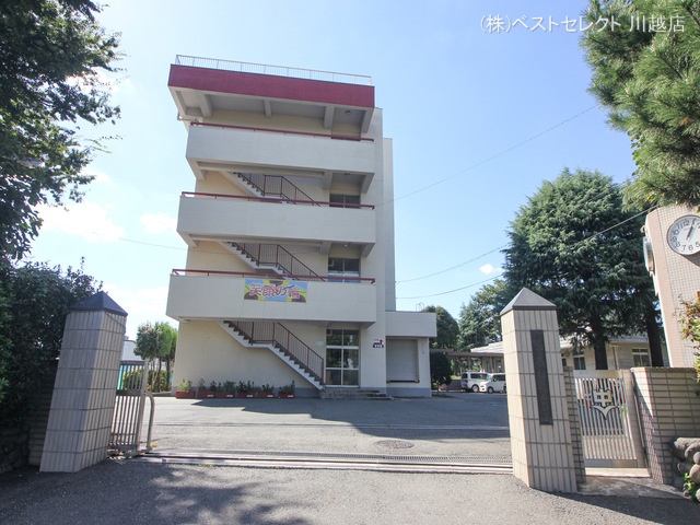 川越市立川越第一中学校 距離1120m