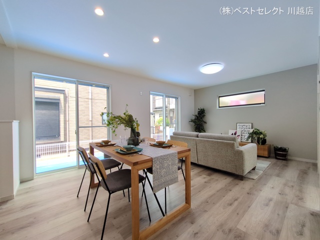 埼玉県川越市大字今福の新築戸建てリビング写真 2025年8月21日撮影