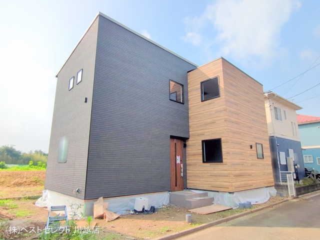 埼玉県川越市大字的場の新築戸建て外構写真 2025年7月8日撮影
