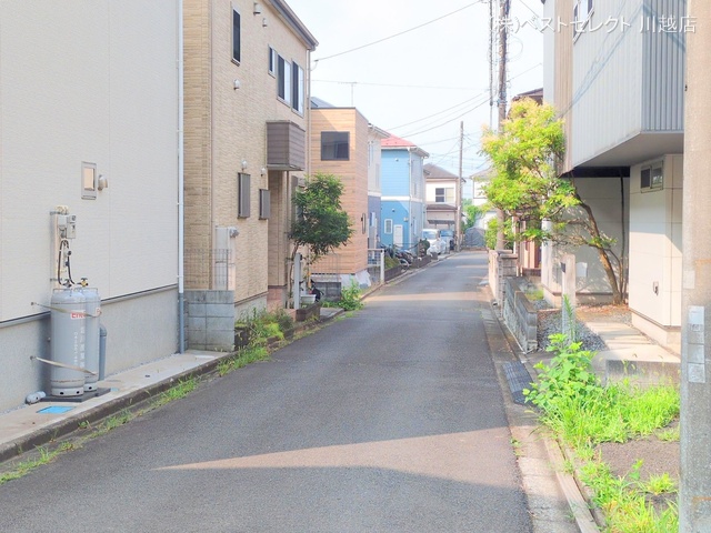 埼玉県川越市大字的場の新築戸建て外構写真 2025年7月8日撮影