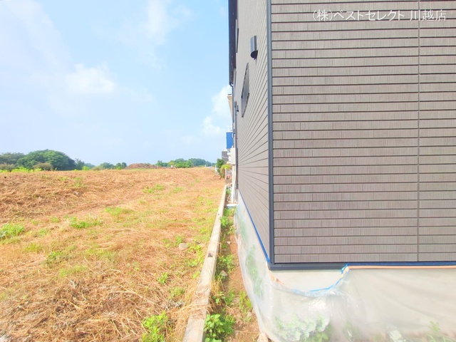 埼玉県川越市大字的場の新築戸建て外構写真 2025年7月8日撮影