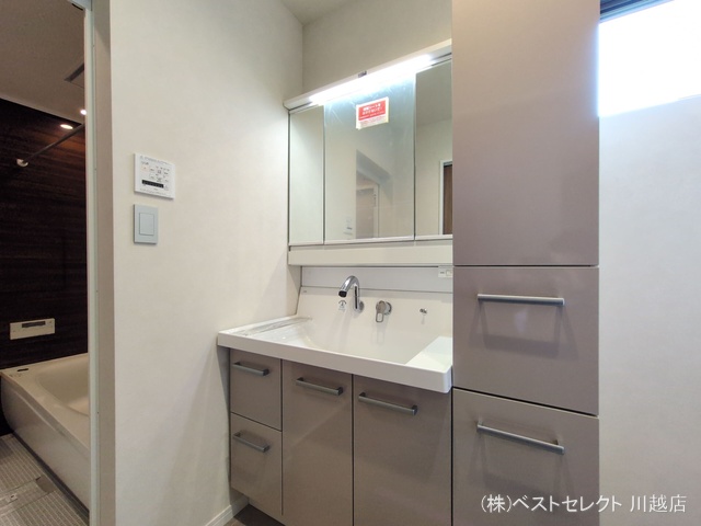 埼玉県川越市大字的場の新築戸建て洗面所写真 2025年8月20日撮影