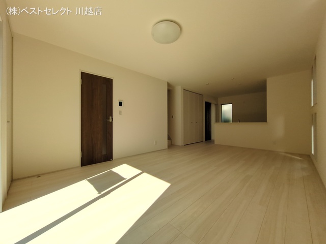 埼玉県川越市大字扇河岸の新築戸建て内装写真 2025年9月25日撮影