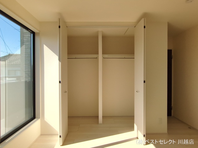 埼玉県川越市大字扇河岸の新築戸建て収納(ウォークインクローゼット)写真 2025年9月25日撮影