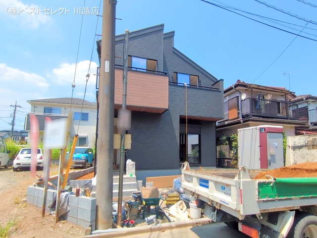 埼玉県川越市大字扇河岸の新築戸建て外構写真 2025年7月24日撮影