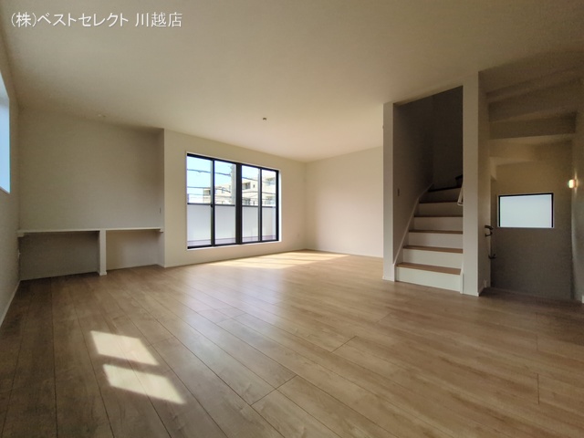 埼玉県川越市熊野町の新築戸建てリビング写真 2025年10月1日撮影