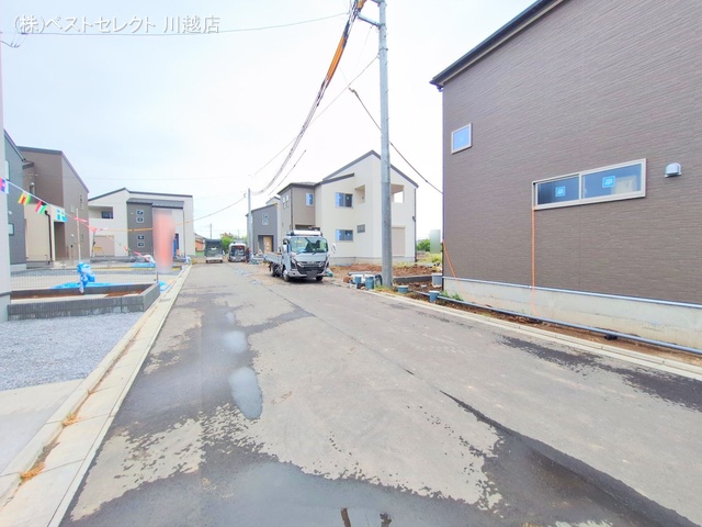 埼玉県川越市大字古谷上の新築戸建て外構写真 2025年9月3日撮影