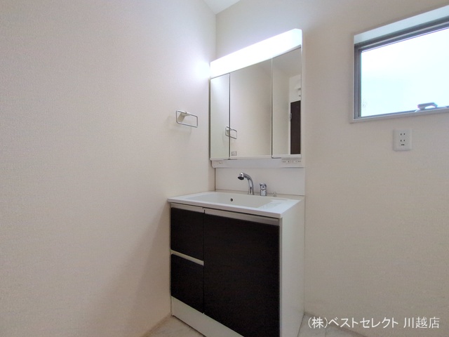 埼玉県川越市大字古谷上の新築戸建て洗面所写真 2025年10月8日撮影